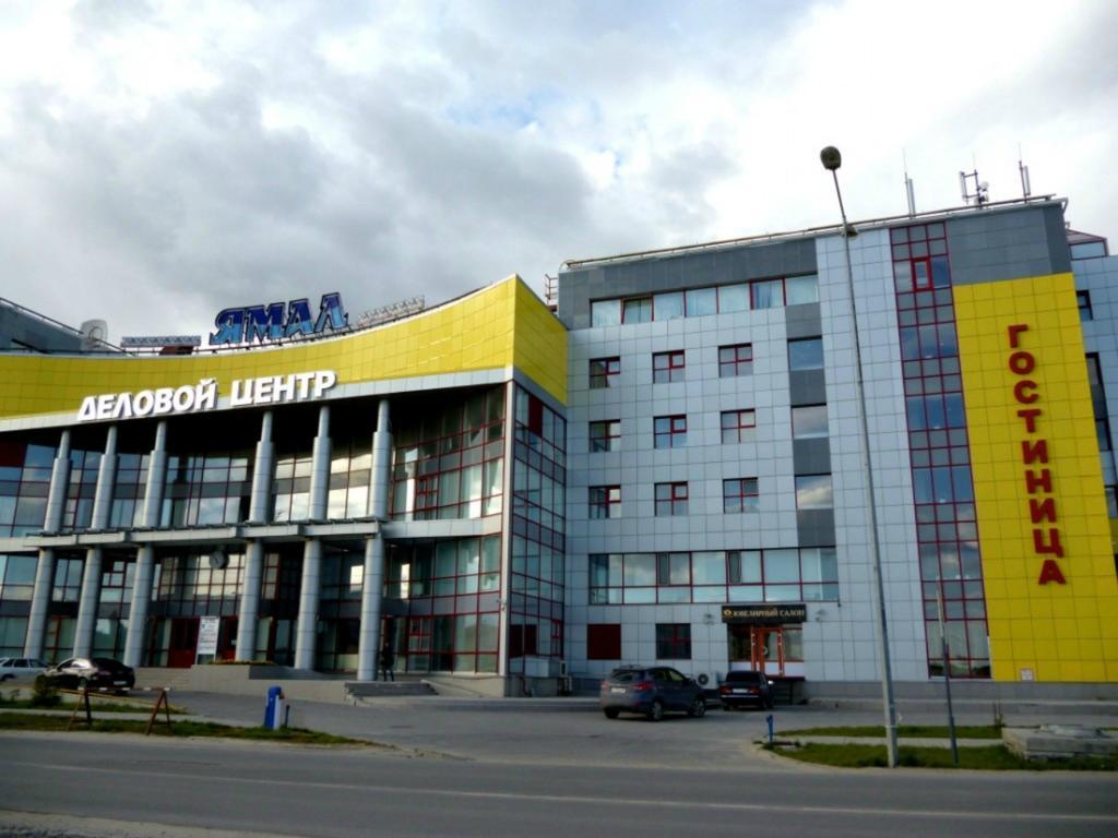 Hotel Yamal Nowy Urengoi Exterior foto